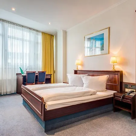 Panorama Am Kurfuerstendamm Szálloda Berlin