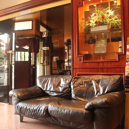 Panorama Am Kurfuerstendamm Szálloda 3*