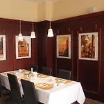 Panorama Am Kurfuerstendamm 3*