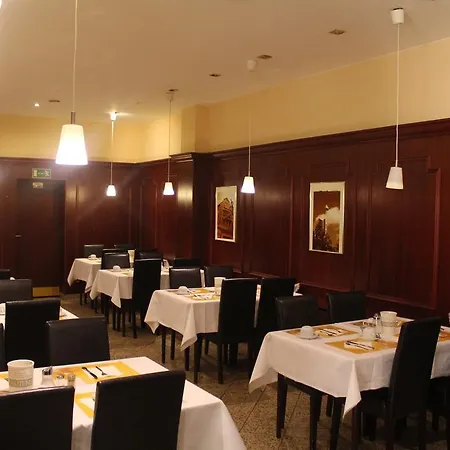 Hotel Panorama Am Kurfuerstendamm 3*