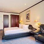 Otel Panorama Am Kurfuerstendamm 3*