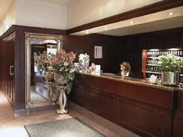 Ξενοδοχείο Panorama Am Kurfuerstendamm 3*