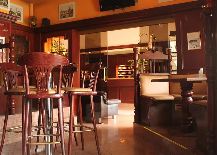 Panorama Am Kurfuerstendamm 3*